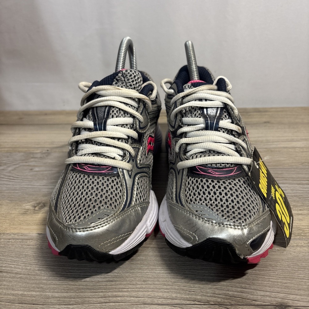 Saucony Liberate Women's 7.5 Gray Silver Pink‎ White Blue Running Shoe S15231-2 - Picture 3 of 10